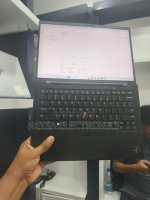 New Laptop Lenovo ThinkPad X1 Carbon 16GB Intel Core i7 SSD 512GB