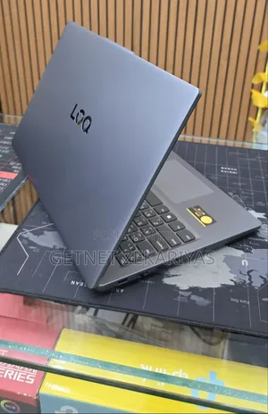 New Laptop Lenovo LOQ 15AHP10 12GB Intel Core i5 SSD 512GB