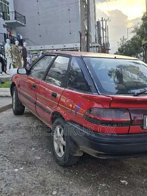 Toyota Corolla Hybrid 2023 Red