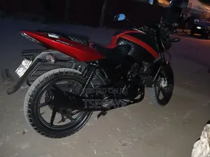 Bajaj Pulsar 180 2015 Red