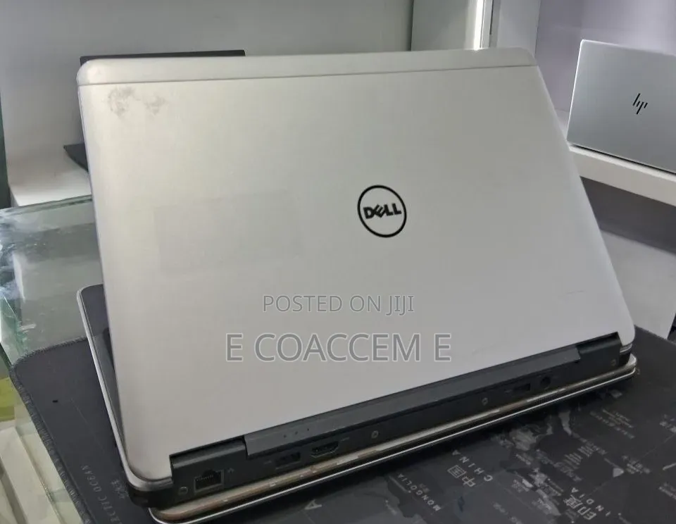 Laptop Dell Latitude E7240 8GB Intel Core i5 SSD 256GB