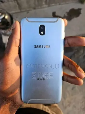 Samsung Galaxy J7 Pro 32 GB