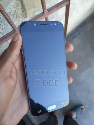 Samsung Galaxy J7 Pro 32 GB