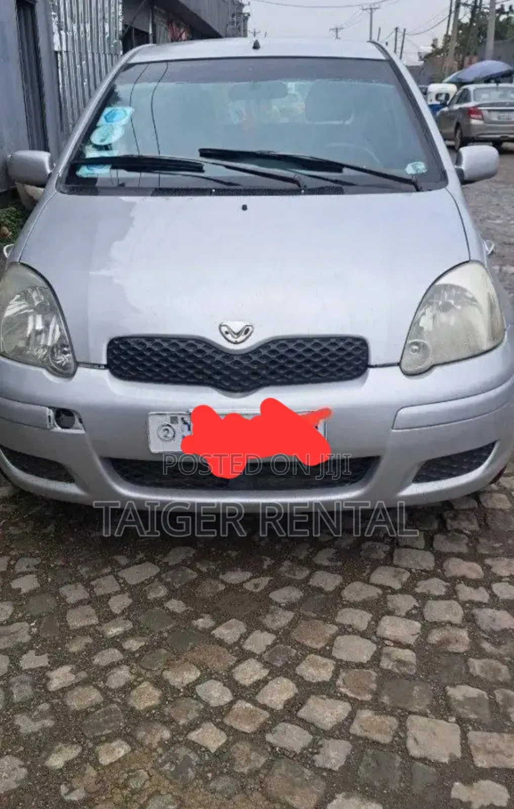 Toyota Vitz Rent