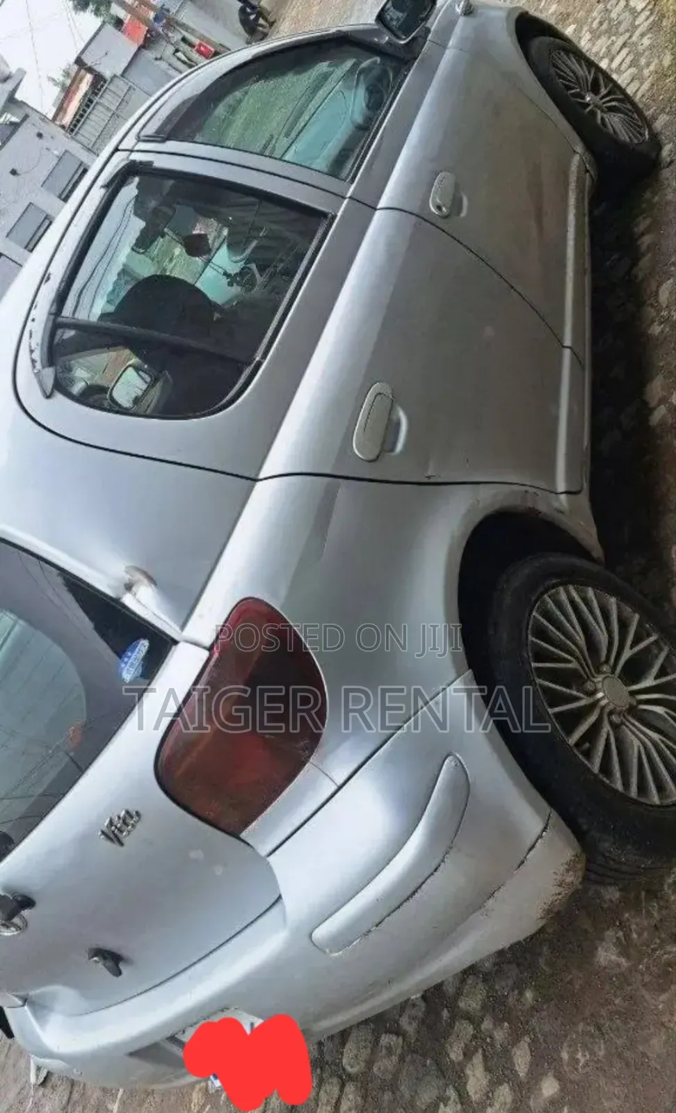 Toyota Vitz Rent