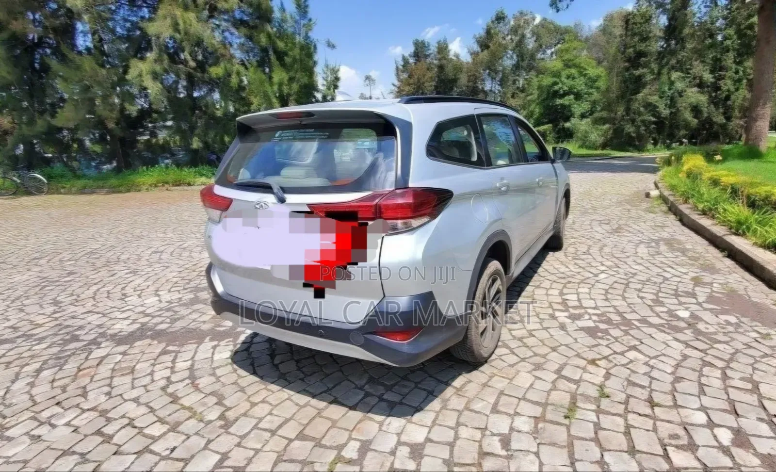 Toyota Rush 2021 Silver