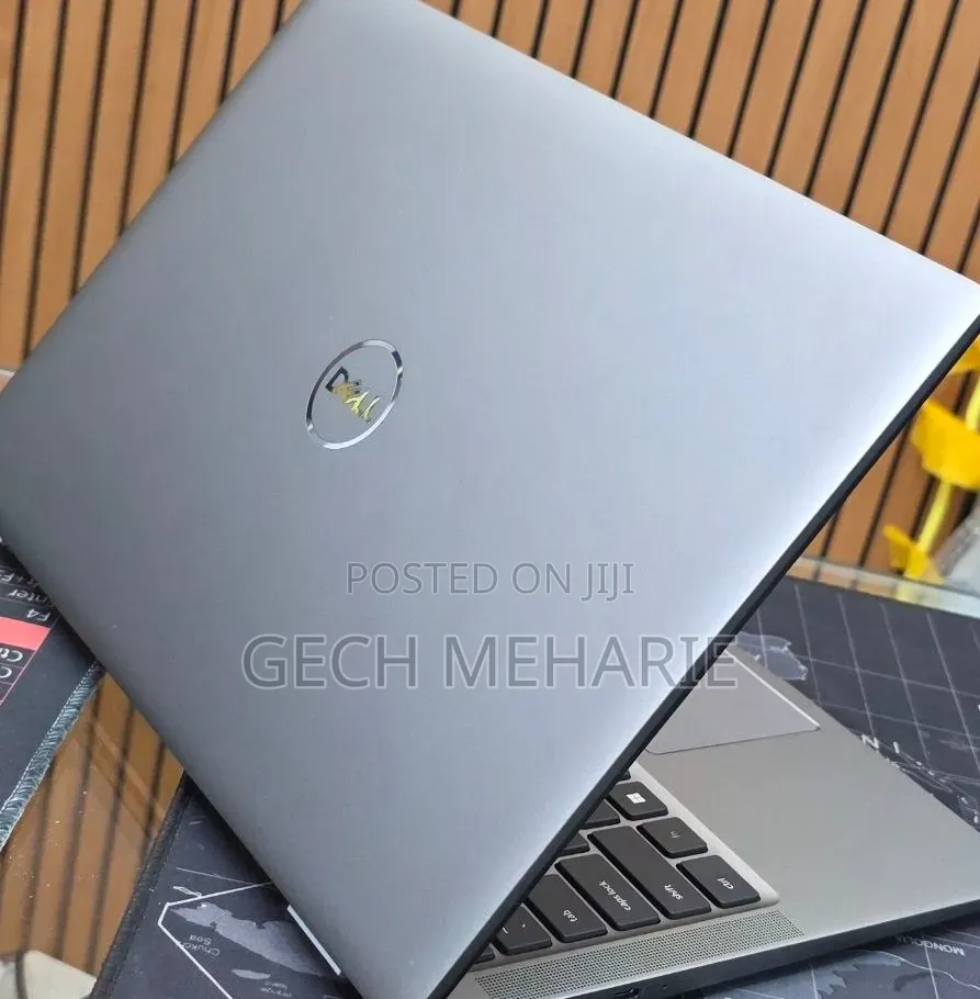 New Laptop Dell Latitude 7450 16GB Intel Core Ultra 7 SSD 512GB