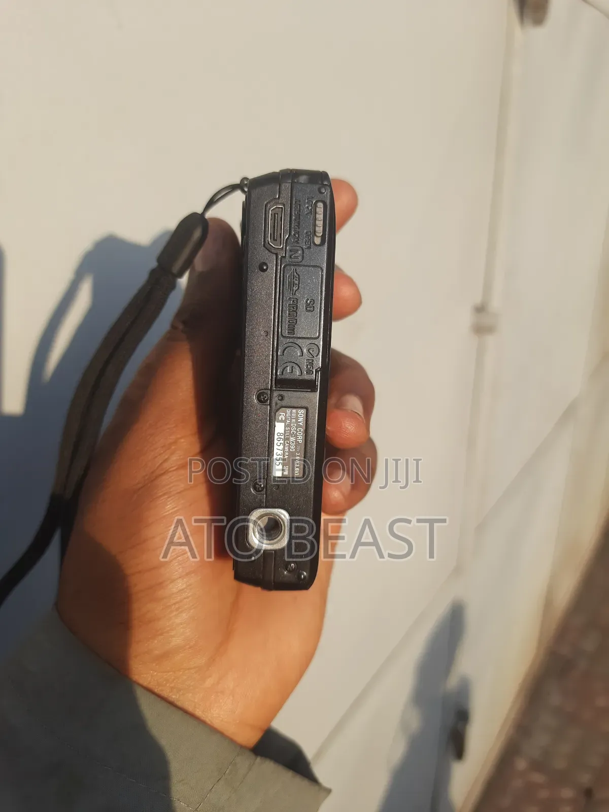 Sony Cyber-Shot DSC-W390 Digital Compact Camera. Released in 2010