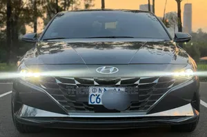 Hyundai Avante 2023 Gray