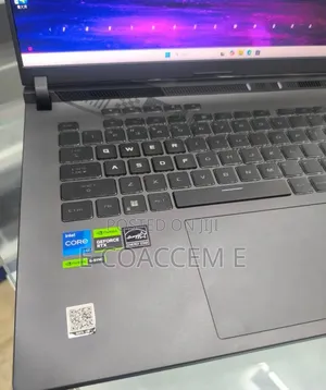 New Laptop Asus 16GB Intel Core i7 SSD 1T