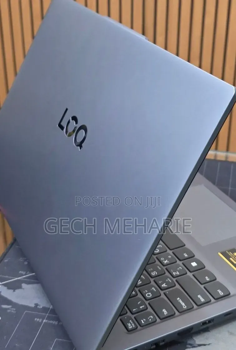 New Laptop Lenovo LOQ 15IRH8 16GB Intel Core i5 SSD 512GB