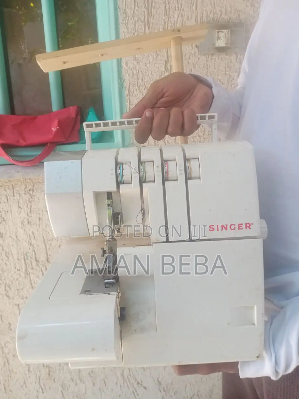 Overlock Sewing Machine