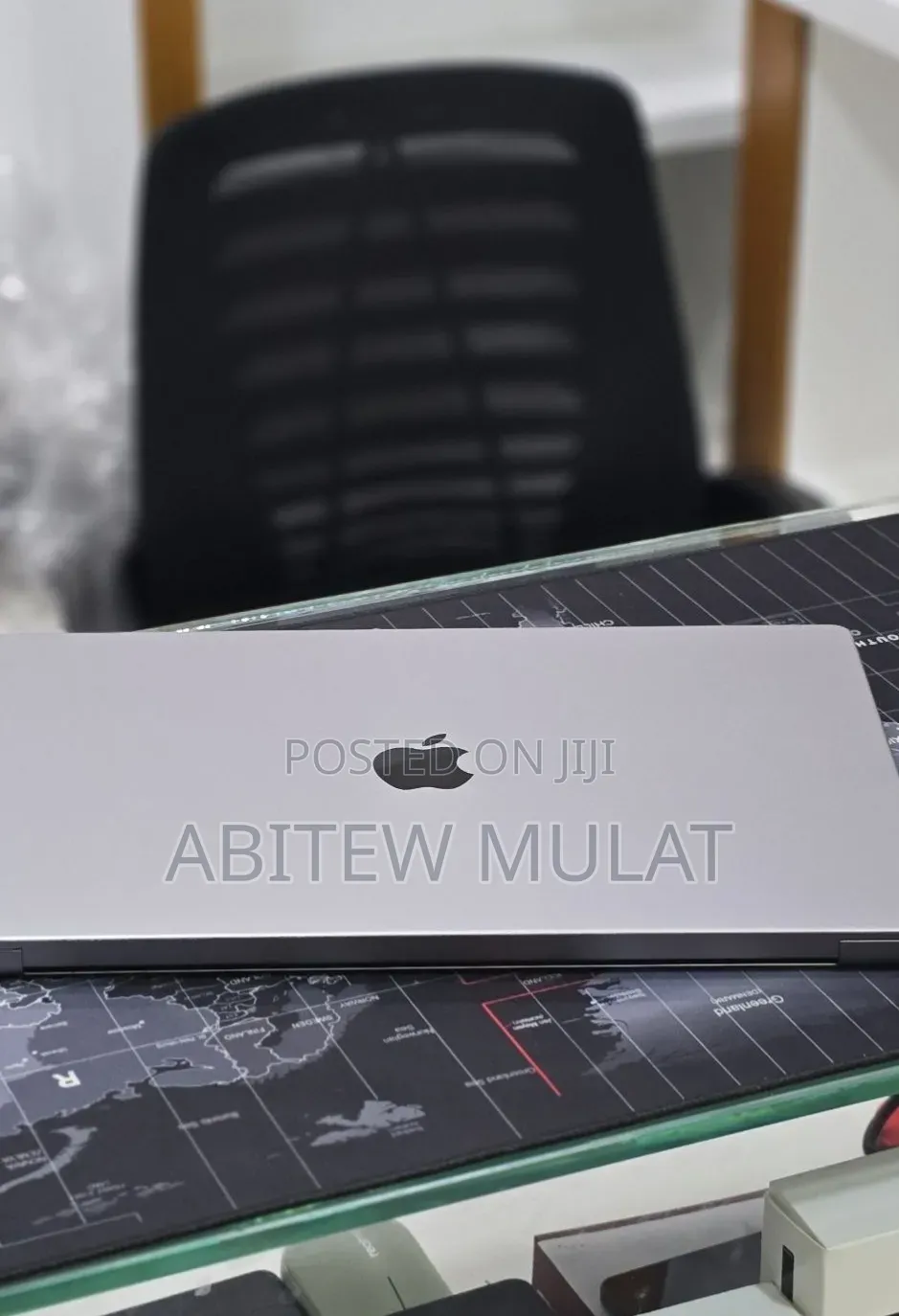 New Laptop Apple MacBook Pro 2022 M2 16GB Apple M2 SSD 512GB