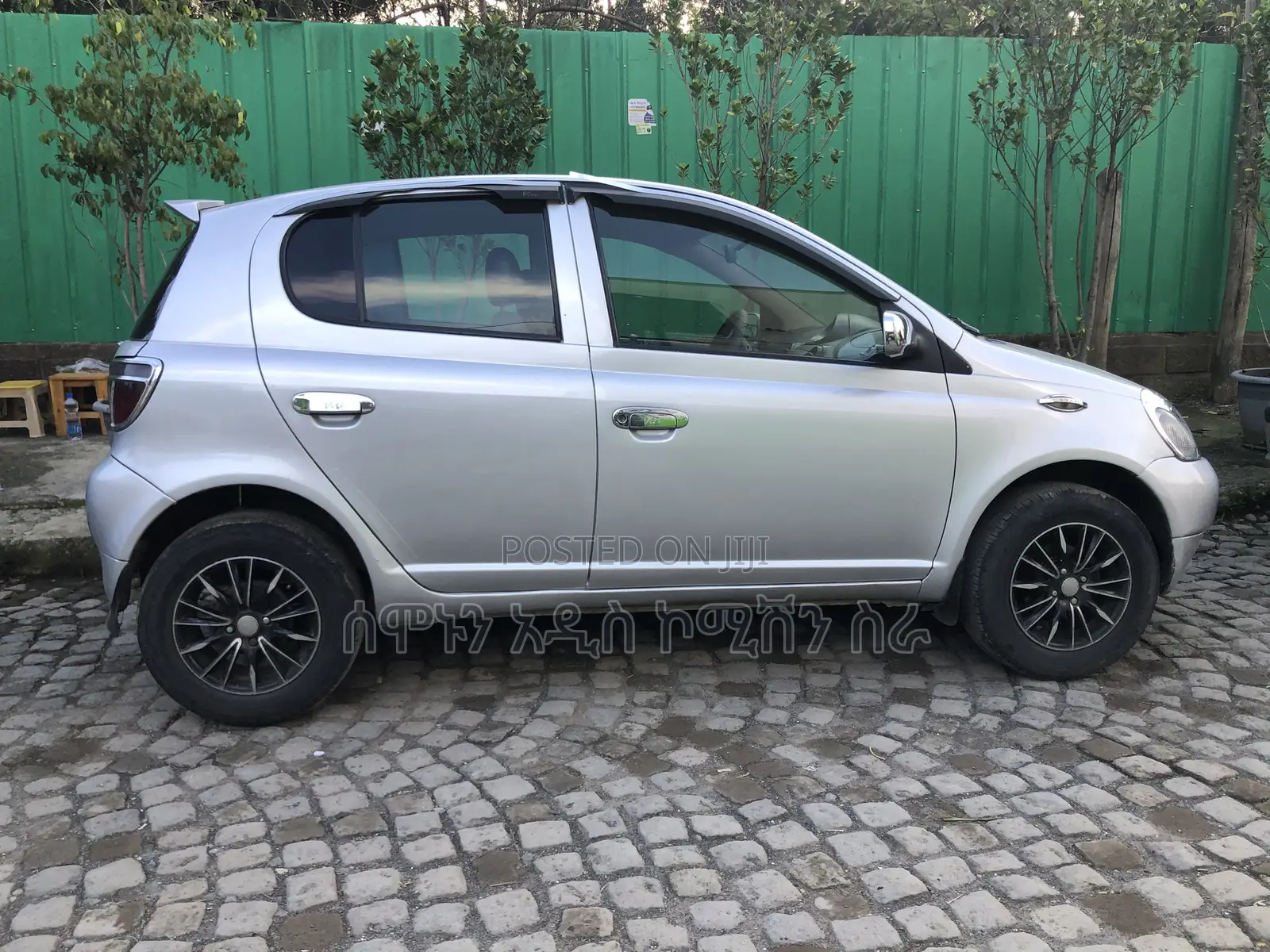 Toyota Vitz 1.0 FWD 5dr 2000 Silver