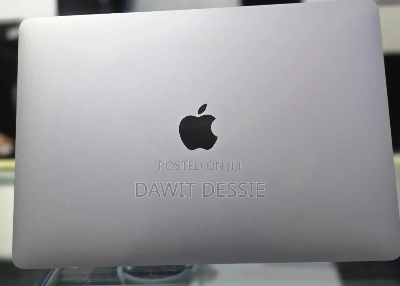 New Laptop Apple MacBook Pro 2021 M1 16GB Apple M1 Pro SSD 1T