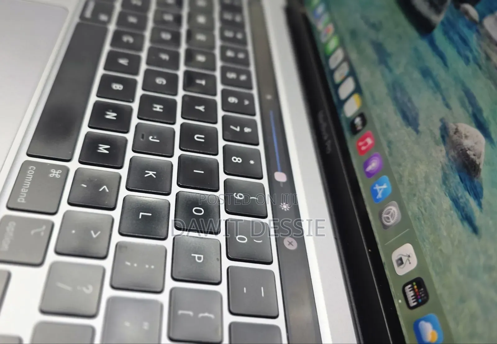 New Laptop Apple MacBook Pro 2021 M1 16GB Apple M1 Pro SSD 1T