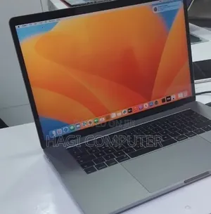New Laptop Apple MacBook Pro 2017 16GB Intel Core i7 SSD 512GB