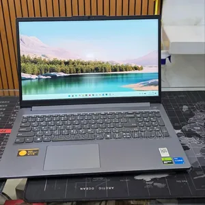 New Laptop Lenovo LOQ 15AHP10 12GB Intel Core i5 SSD 512GB