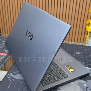 New Laptop Lenovo LOQ 15AHP10 12GB Intel Core i5 SSD 512GB