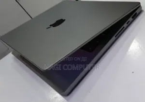 New Laptop Apple MacBook Pro 2021 M1 32GB Apple M1 Pro SSD 512GB