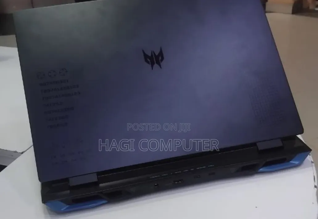 New Laptop Acer Predator Helios 16 16GB Intel Core i9 SSD 1T