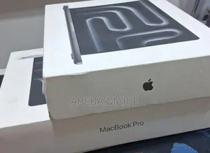 New Laptop Apple MacBook Pro 2024 M4 24GB Apple M4 Pro SSD 1T