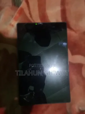 Lenovo Tab M10 128 GB Silver