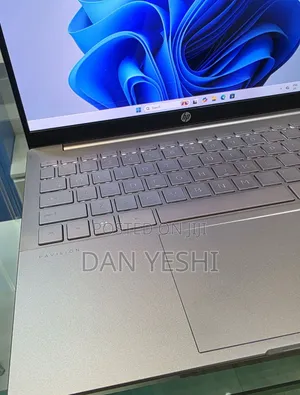 New Laptop HP Pavilion 15 16GB Intel Core i7 SSD 1T