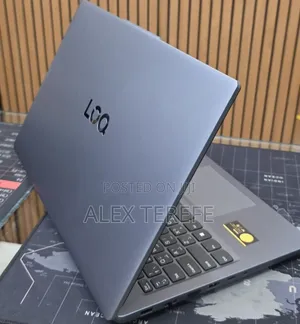 New Laptop Lenovo LOQ 15AHP10 16GB Intel Core i5 SSD 512GB