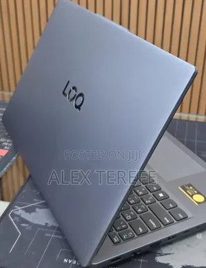 New Laptop Lenovo LOQ 15AHP10 16GB Intel Core i5 SSD 512GB