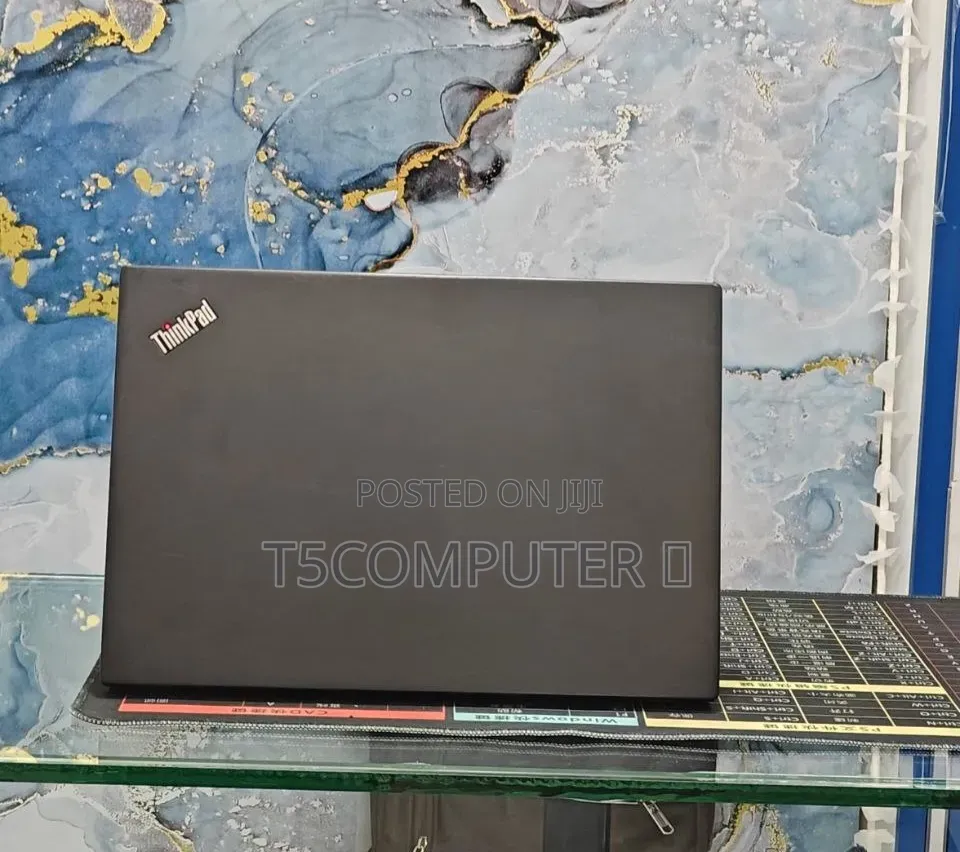 New Laptop Lenovo ThinkPad T480s 8GB Intel Core i7 SSD 256GB