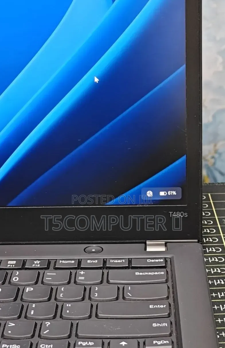 New Laptop Lenovo ThinkPad T480s 8GB Intel Core i7 SSD 256GB