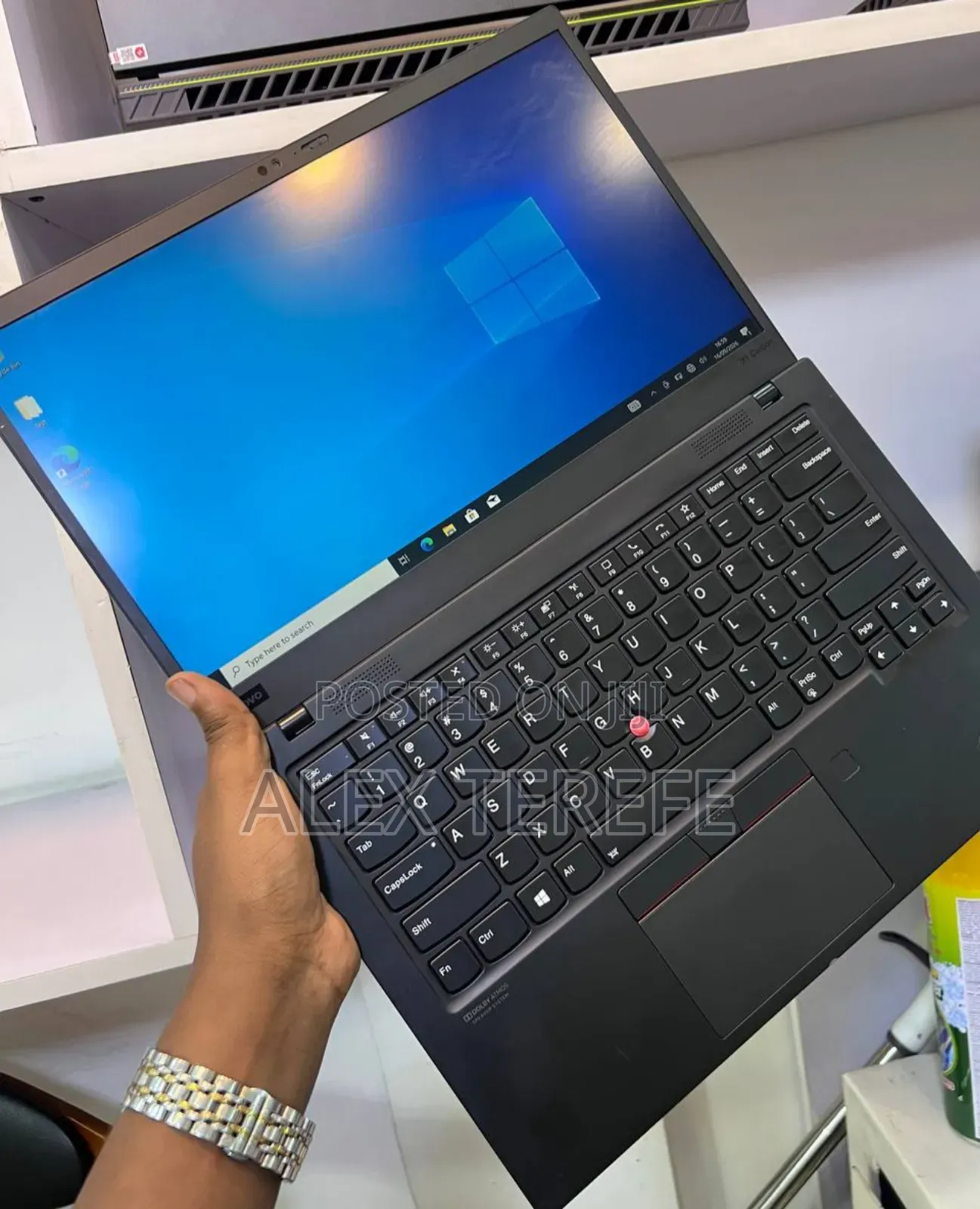 New Laptop Lenovo ThinkPad X1 Carbon 16GB Intel Core i7 SSD 512GB