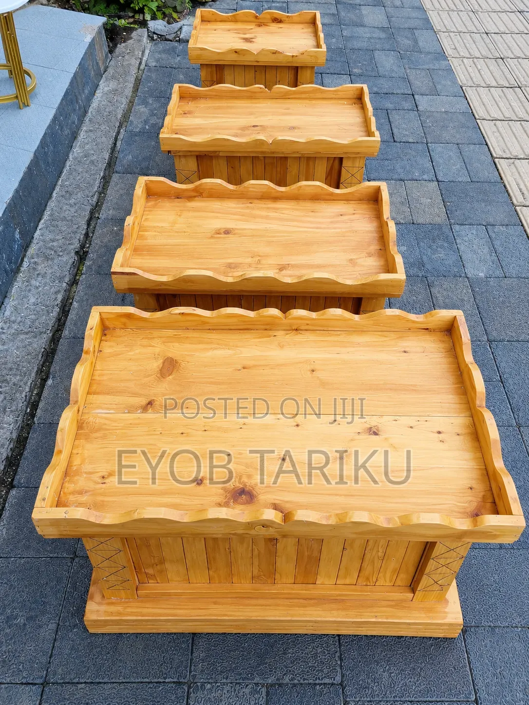 የቡና እረከቦት(coffee Table)