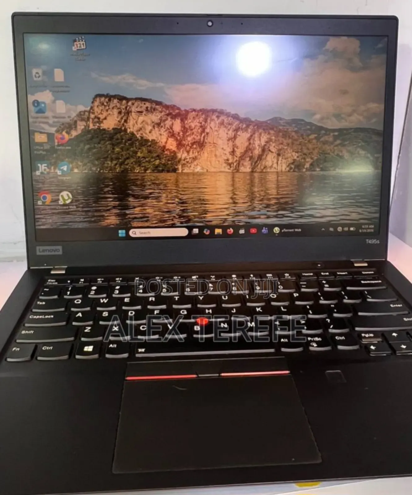 New Laptop Lenovo ThinkPad t495s 16GB AMD Ryzen 7 SSD 512GB