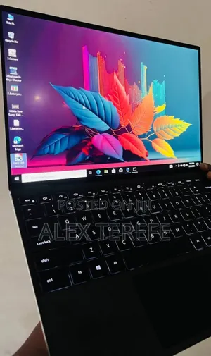 New Laptop Dell XPS 13 32GB Intel Core i7 SSD 512GB
