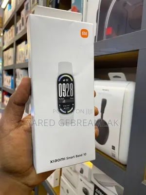 Xiaomi Smart Band 10 —