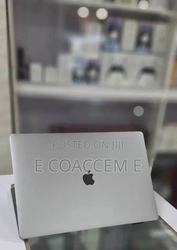 New Laptop Apple MacBook Pro 2019 64GB Intel Core i9 SSD 512GB