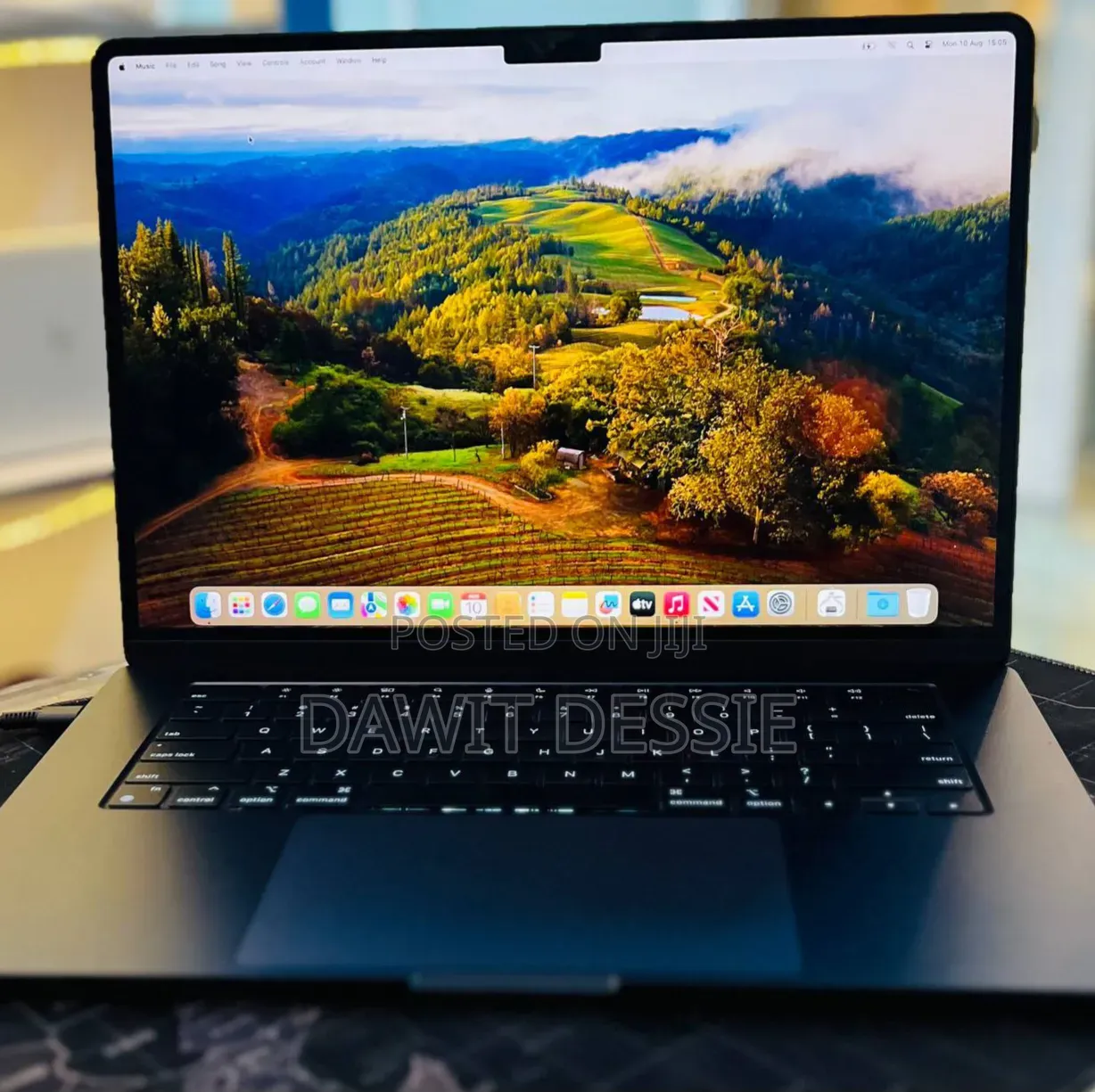New Laptop Apple MacBook Air 2024 M3 8GB Apple M3 SSD 256GB
