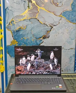 New Laptop Lenovo 16GB AMD Ryzen 7 SSD 1T