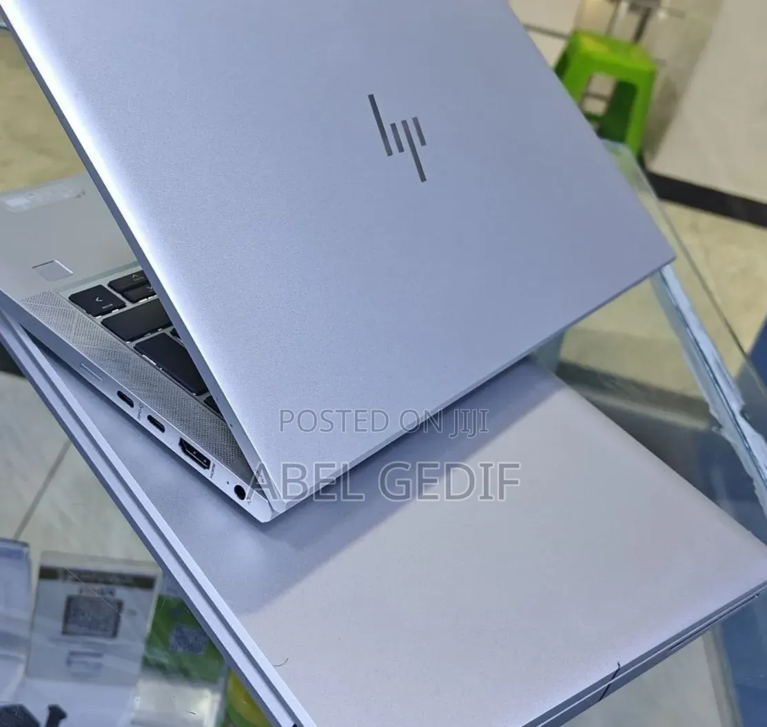 New Laptop HP EliteBook 835 G7 16GB AMD Ryzen 5 SSD 512GB