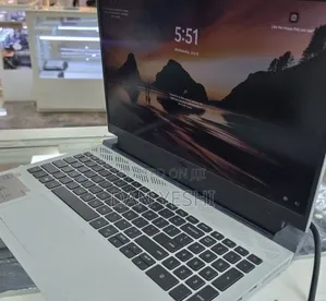 New Laptop Dell G15 5510 16GB Intel Core i7 SSD 512GB