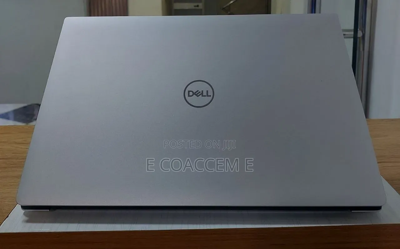 New Laptop Dell Precision 5550 16GB Intel Core i7 SSD 512GB
