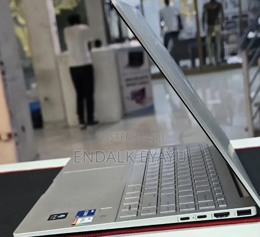 New Laptop HP Pavilion 14 16GB Intel Core i5 SSD 1T