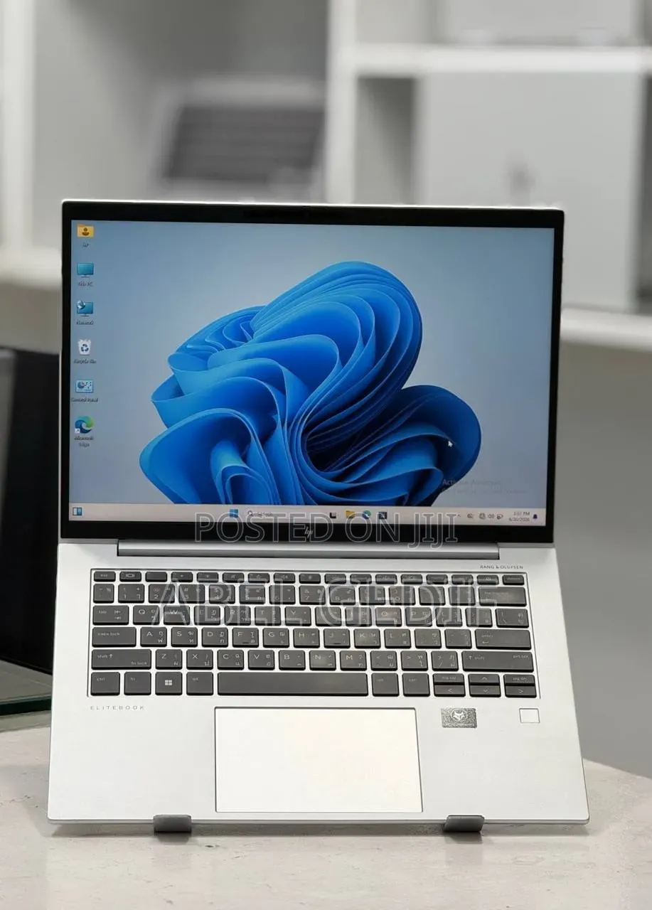 New Laptop HP EliteBook 840 G9 16GB Intel Core i7 SSD 512GB
