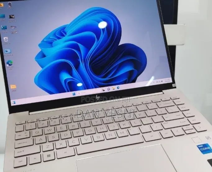 New Laptop HP Pavilion 15 16GB Intel Core i5 SSD 1T