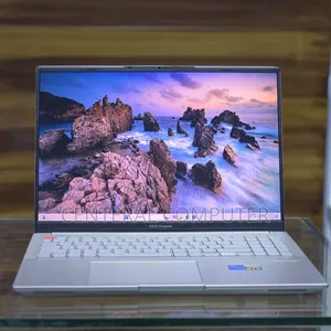 New Laptop Asus VivoBook S400CA 8GB Intel Core i5 SSD 512GB