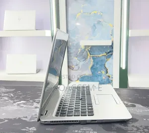 New Laptop HP EliteBook 840 G4 8GB Intel Core i7 SSD 256GB
