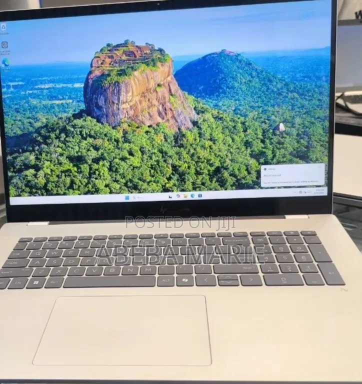 New Laptop HP OmniBook 7 16" 32GB Intel Core Ultra 7 SSD 1T
