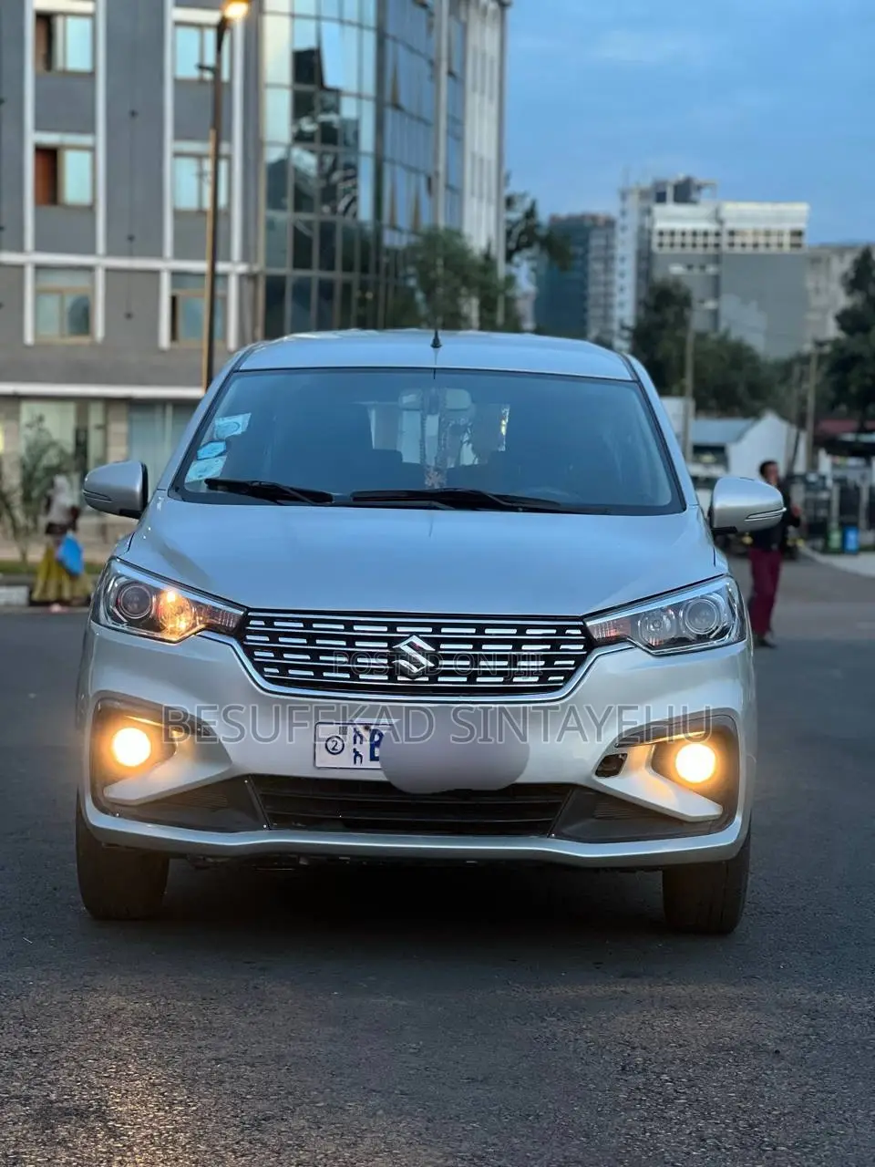 Suzuki Ertiga 2021 Silver